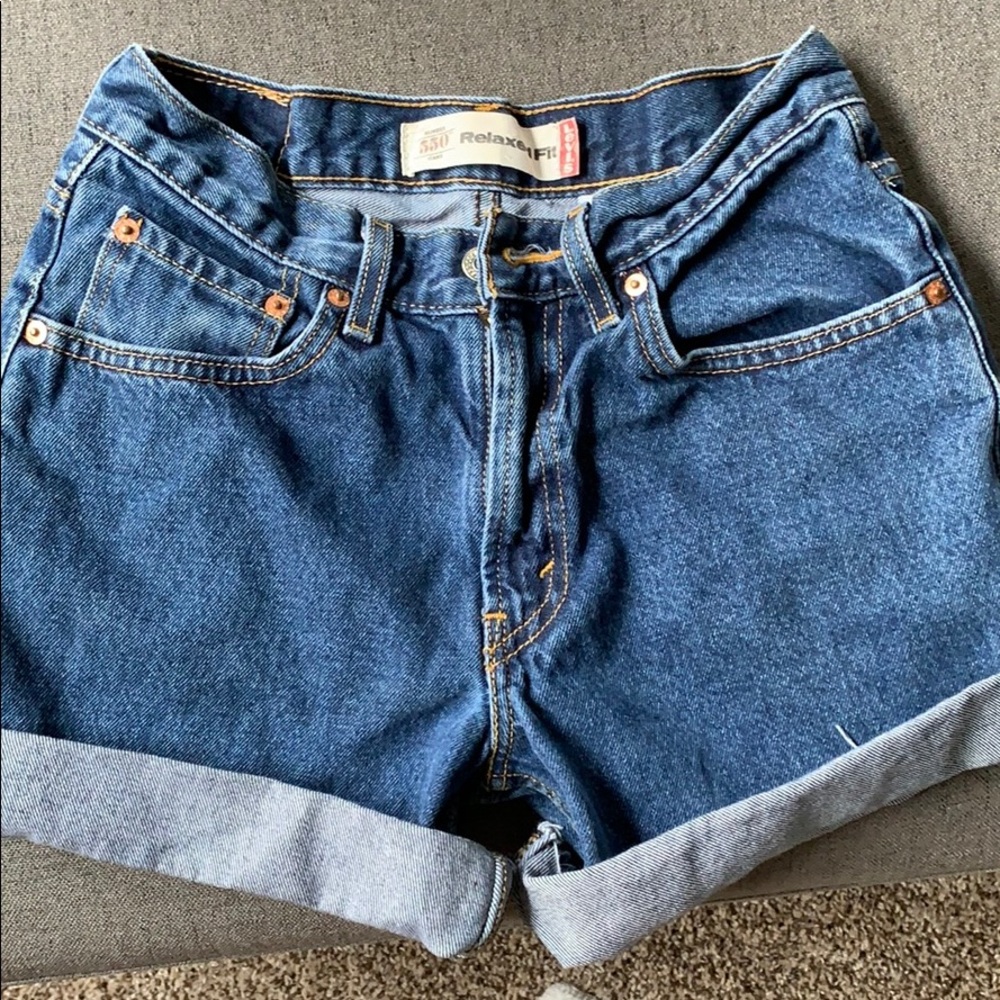 Levi’s 550 jean shorts